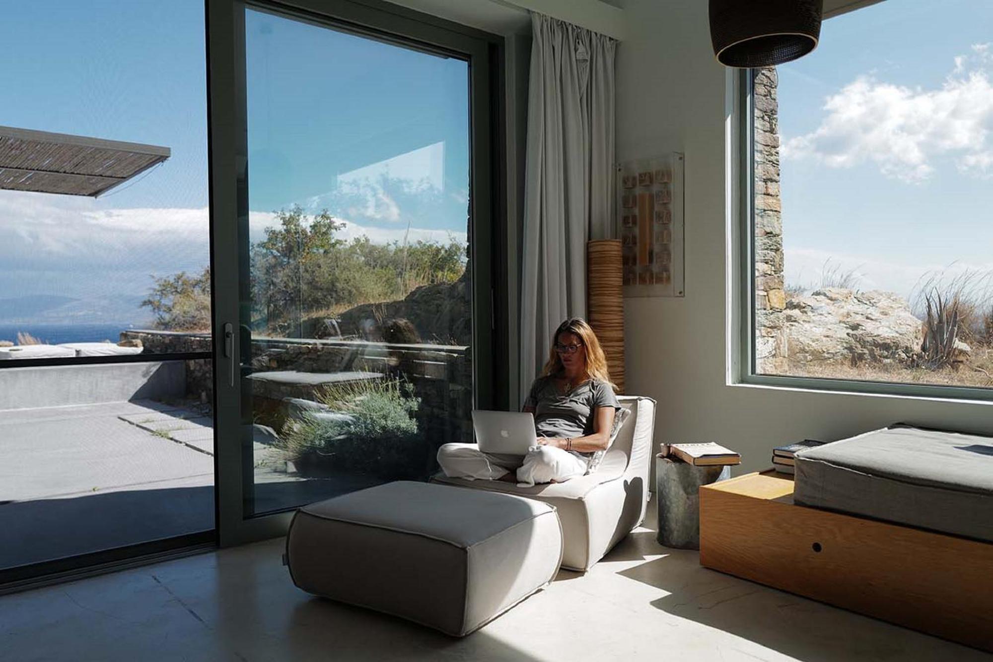 Hidden Retreats Kythera Villa Platia Ammos