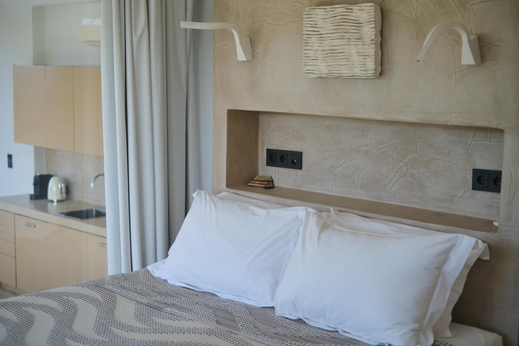 Hidden Retreats Kythera