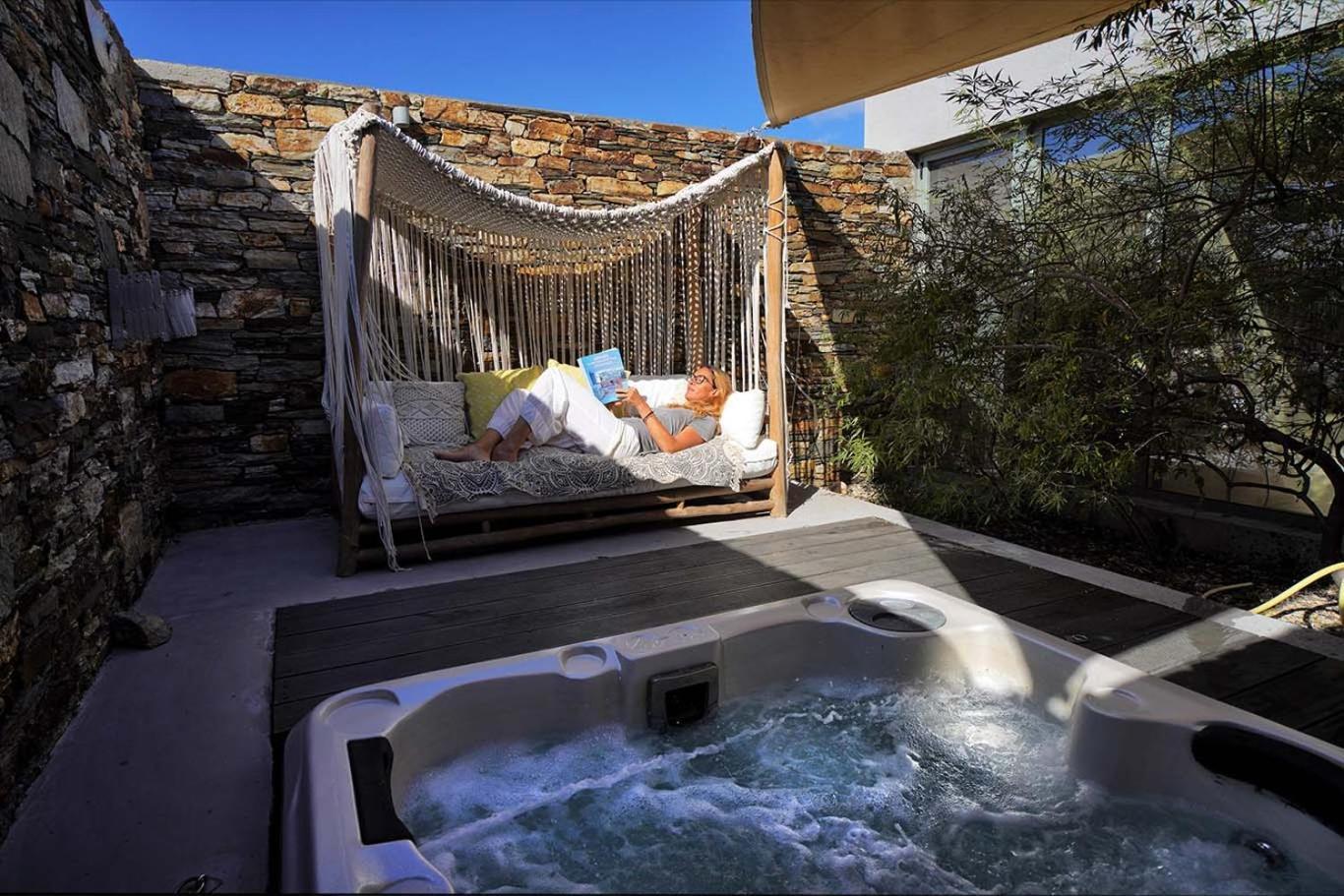 Hidden Retreats Kythera * Platia Ammos
