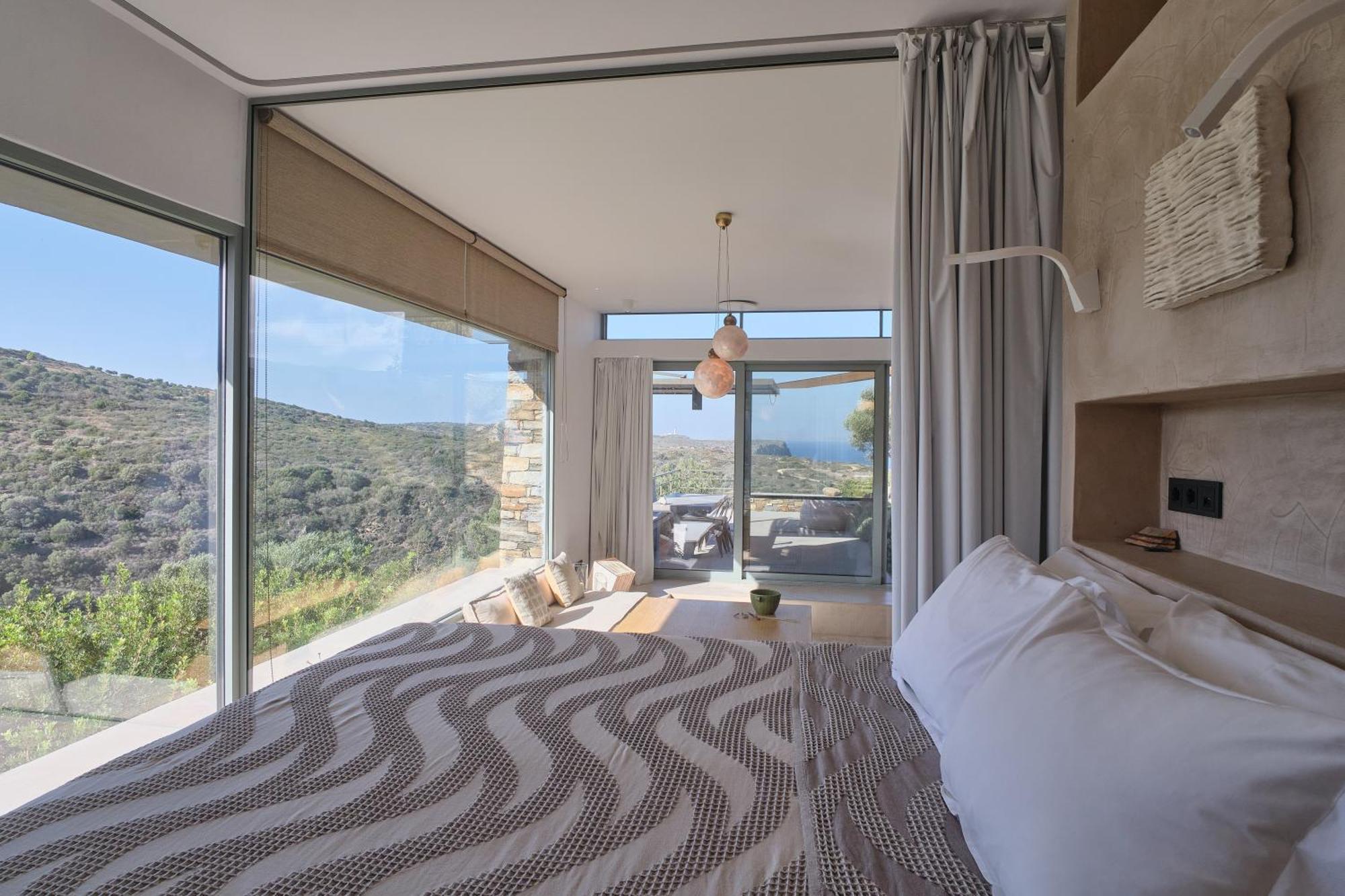 Hidden Retreats Kythera * Platia Ammos